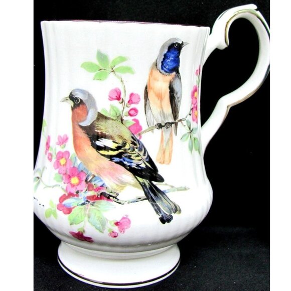 Royal Windsor Fine China Birds Floral Tea Cups (2) - Picture 2 of 12